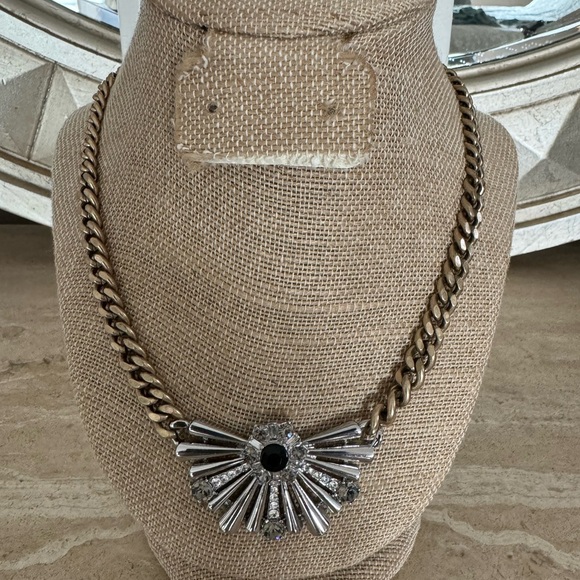 Deco Fanfare Statement Pendant - Picture 1 of 8